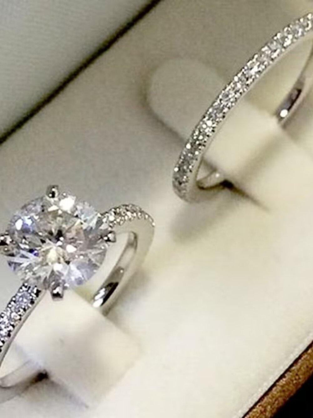 2pc Cubic Zirconia Wedding Ring Set - High Shine Silver Tone